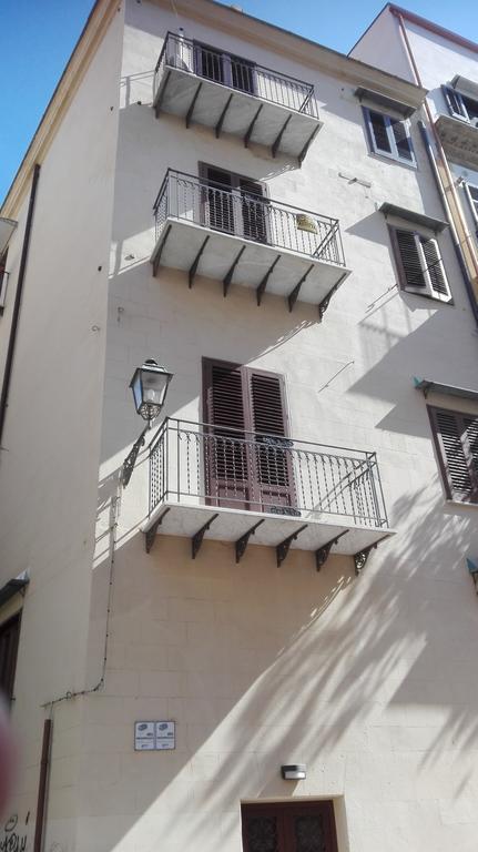 Le Sedie Volanti Palermo Bagian luar foto