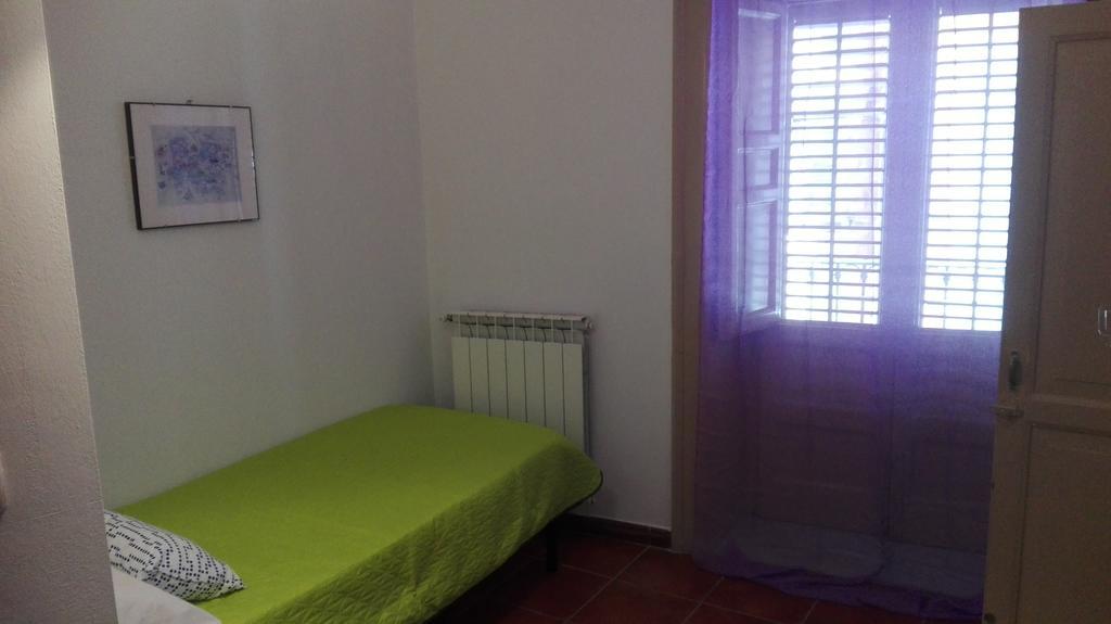 Le Sedie Volanti Palermo Bagian luar foto